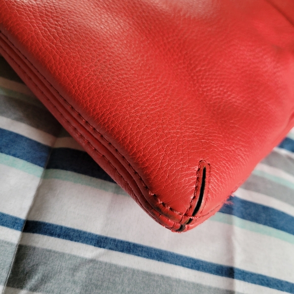 Coach satchel - Picture 4 of 4